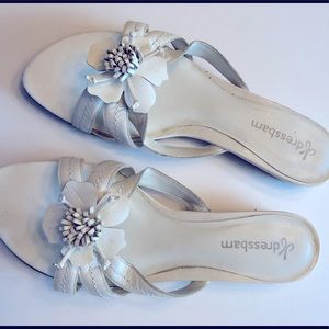 Cute flower sandal